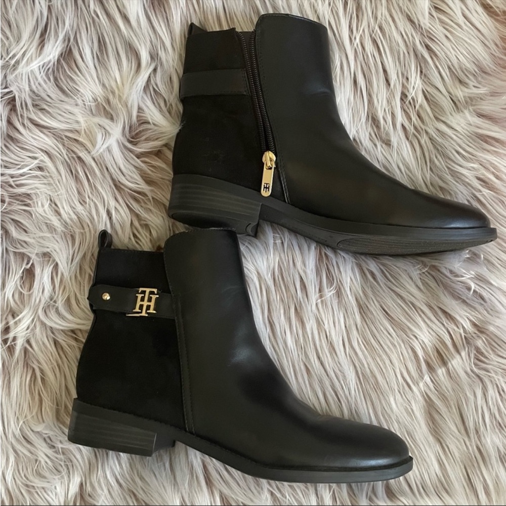 Tommy Hilfiger Irsela Zip Black Ankle Boots - Picture 2 of 6